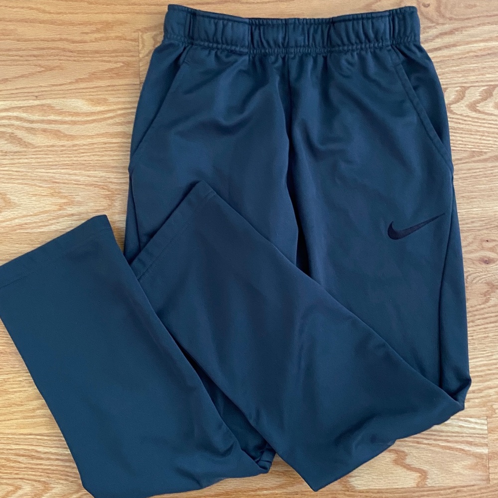 Nike DriFit Girls Thermal Sweatpants (XL)